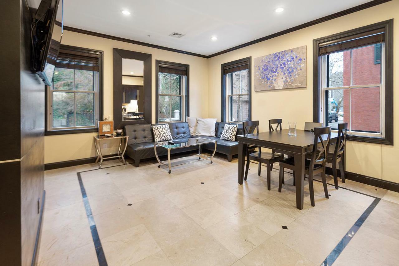Ultra Lux Apartment Steps From Brown And Risd Providence Bagian luar foto